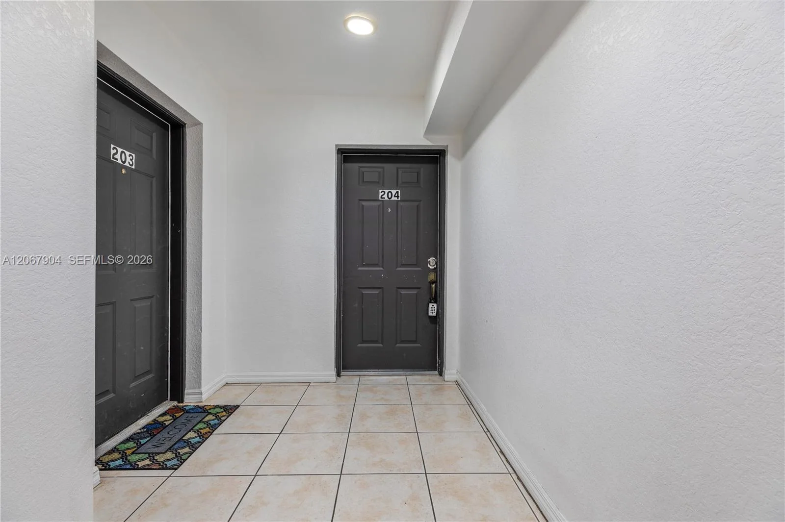 520 SW 5th St # 302, Miami, FL 33130 photo 4