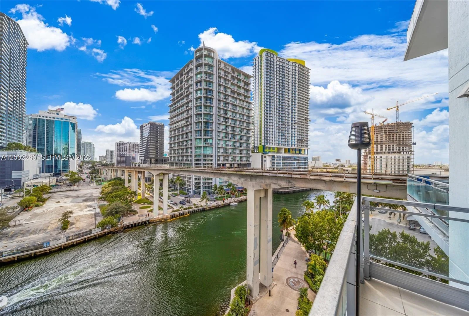 92 SW 3rd St # 902, Miami, FL 33130