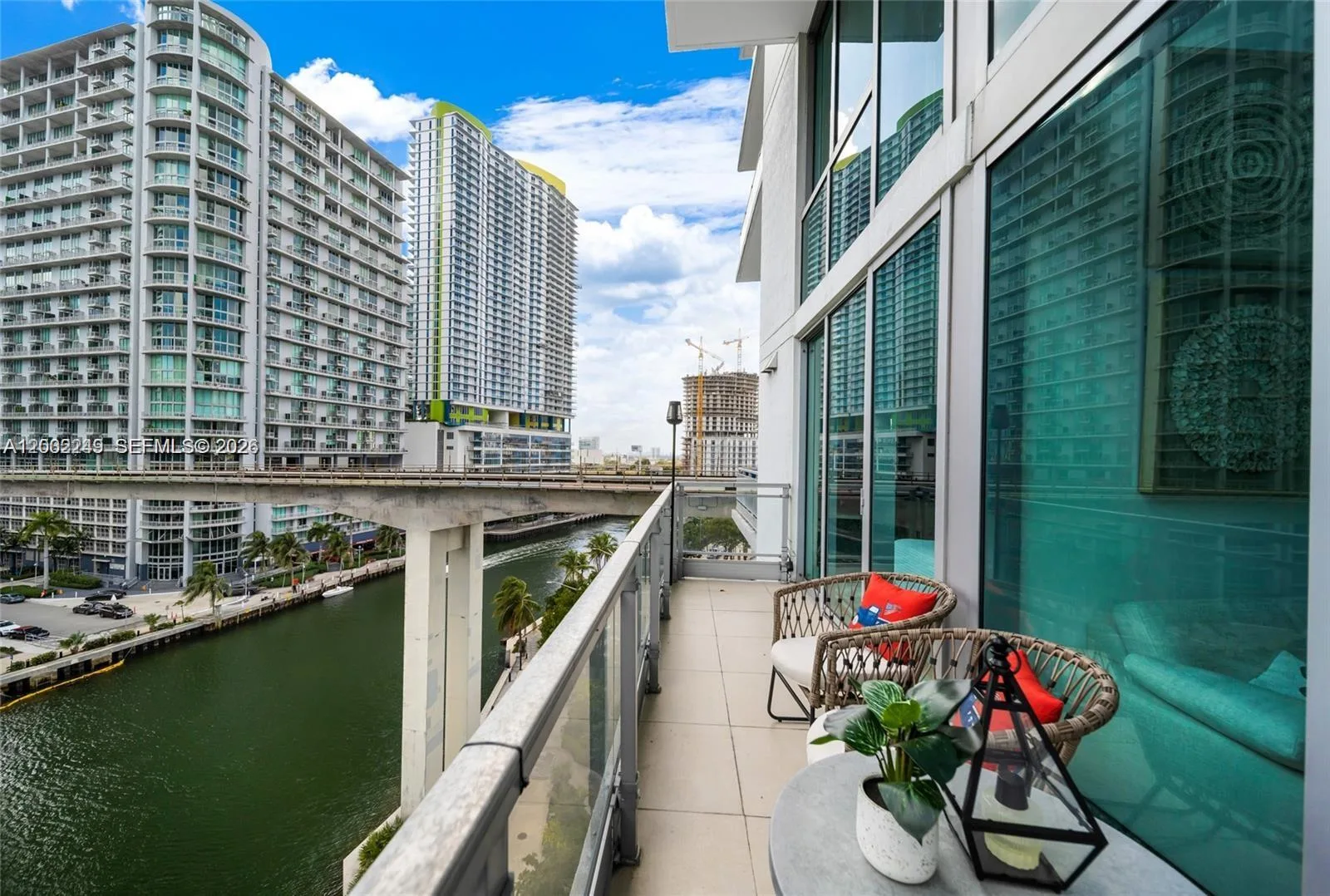 92 SW 3rd St # 902, Miami, FL 33130 photo 3