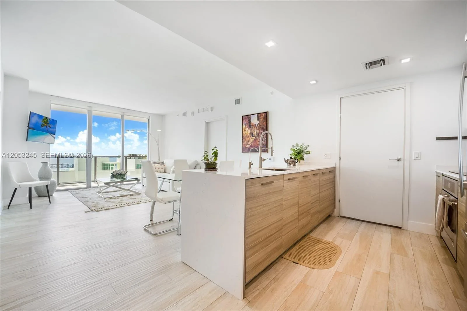 1300 Brickell Bay Dr # 3004, Miami, FL 33131 photo 2