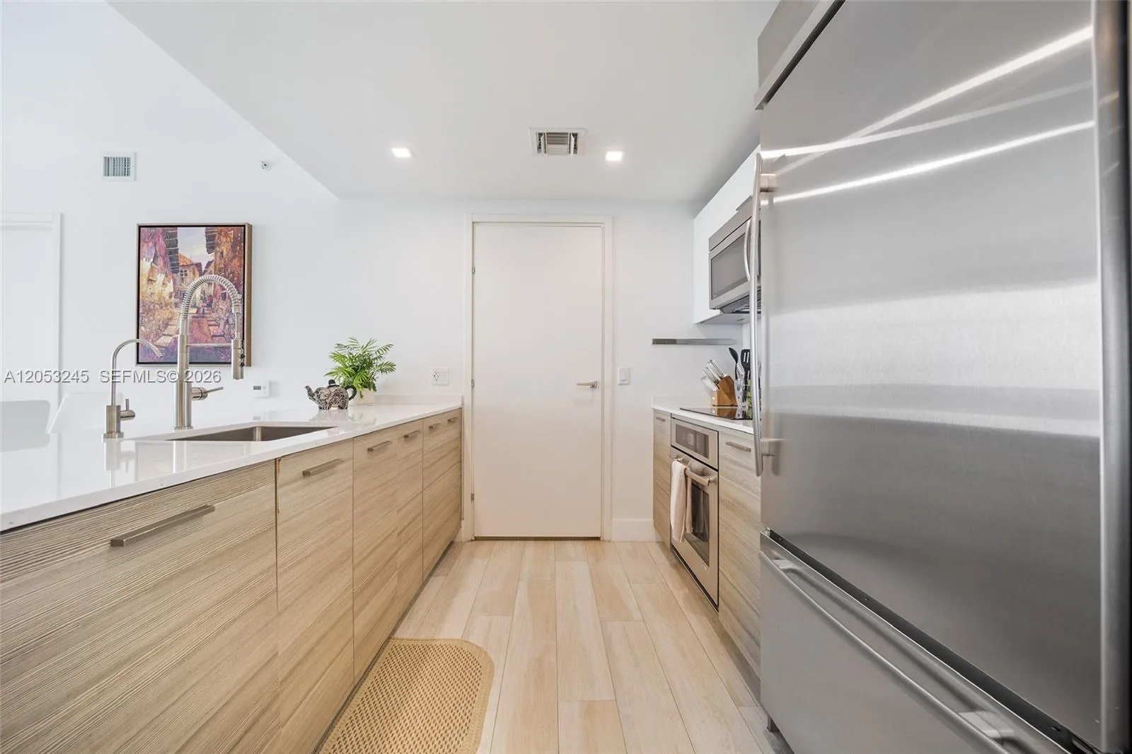 1300 Brickell Bay Dr # 3004, Miami, FL 33131 photo 5
