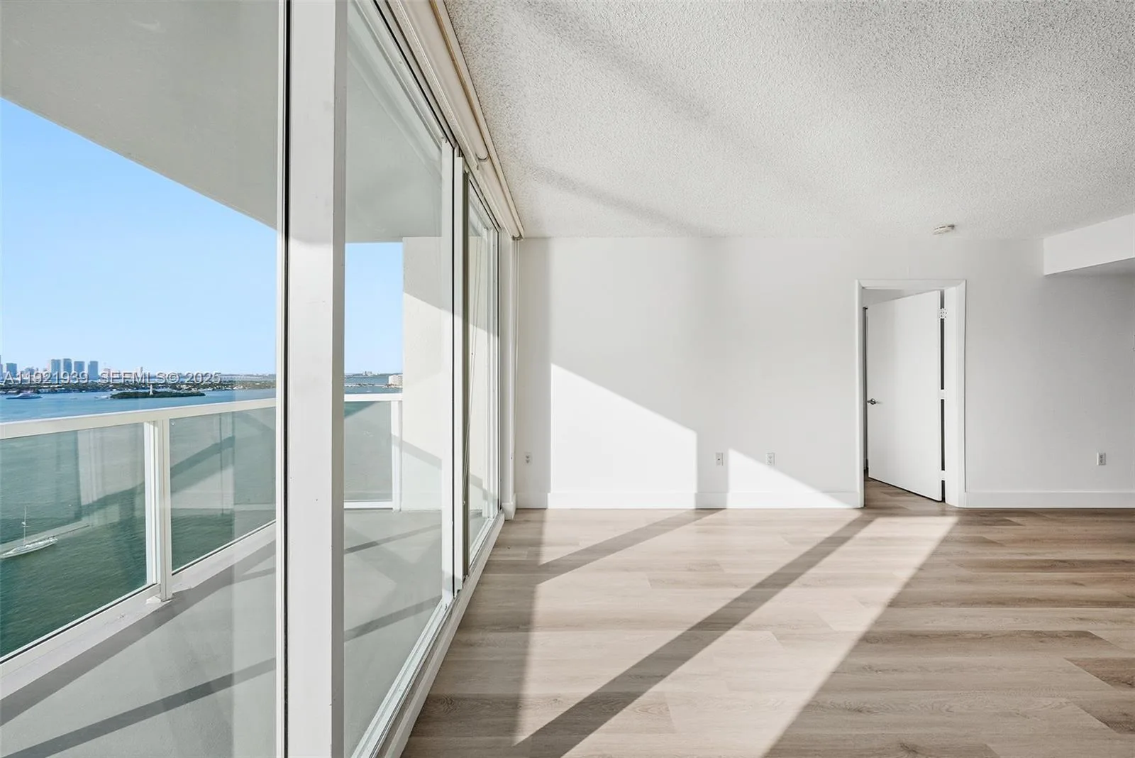 650 West Ave # 2209, Miami Beach, FL 33139 photo 3