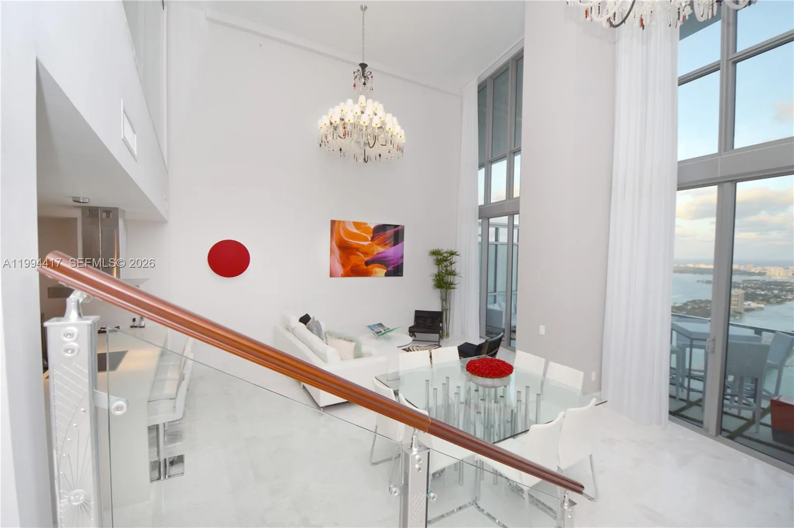 1100 Biscayne Blvd # 6104, Miami, FL 33132 photo 2