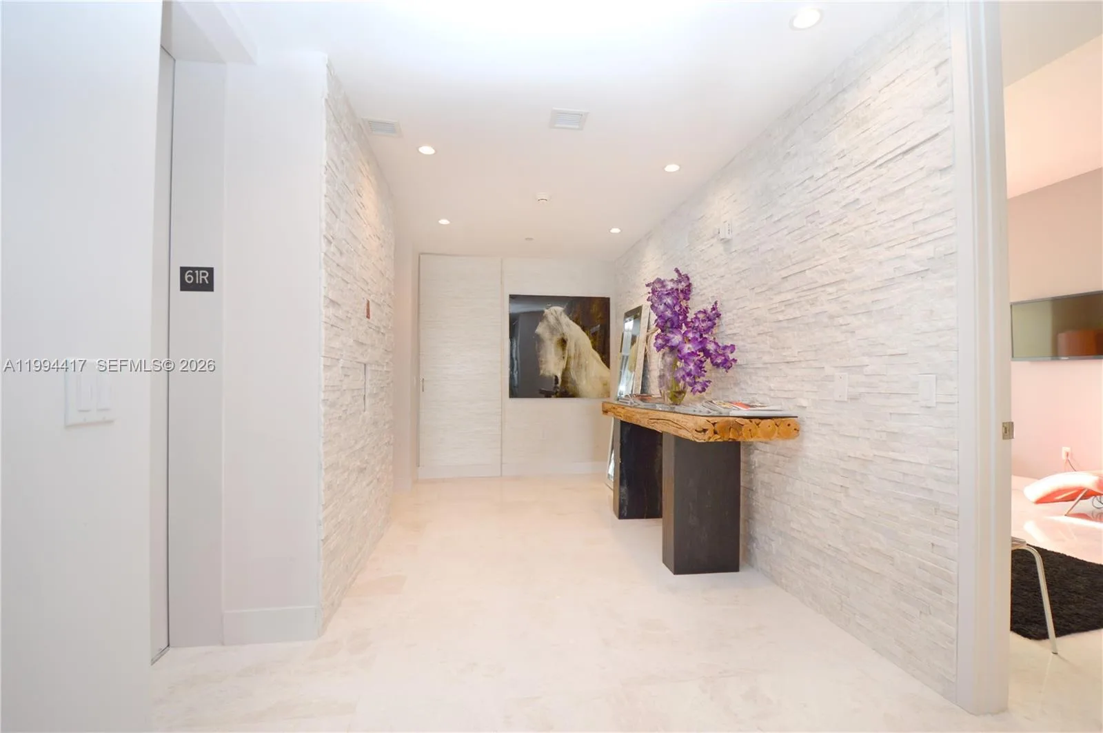 1100 Biscayne Blvd # 6104, Miami, FL 33132 photo 4