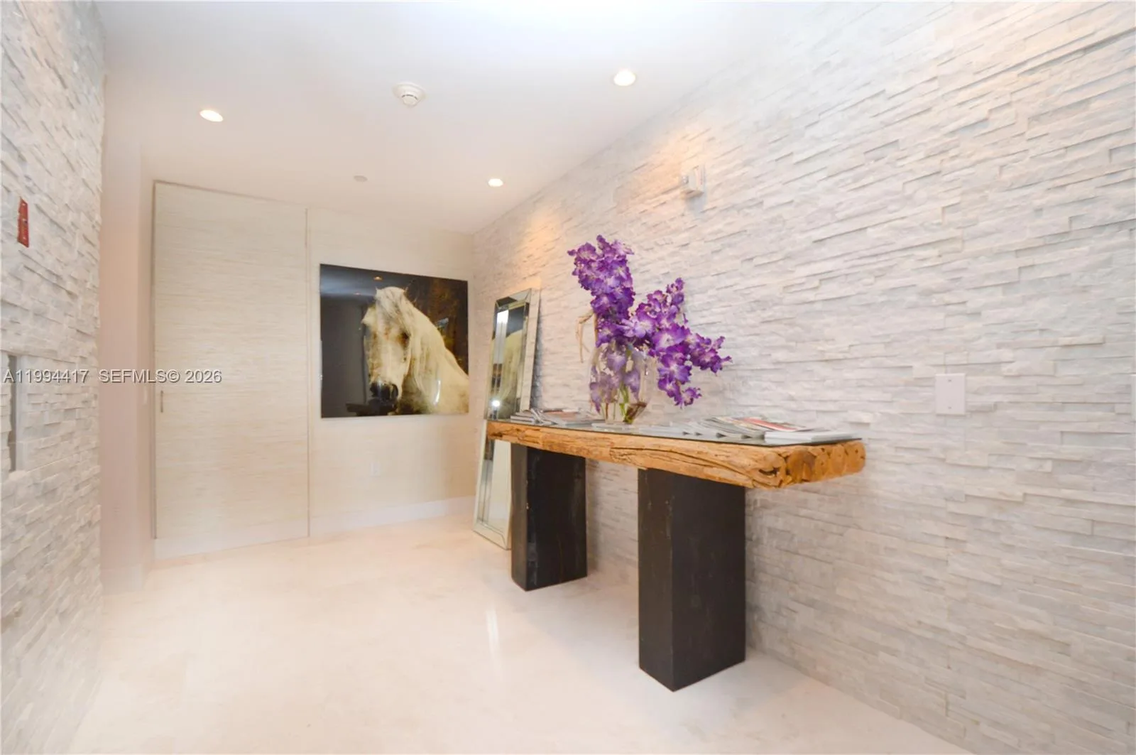 1100 Biscayne Blvd # 6104, Miami, FL 33132 photo 5