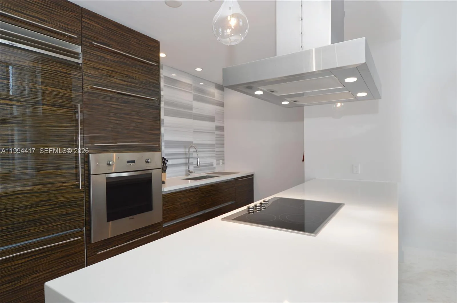 1100 Biscayne Blvd # 6104, Miami, FL 33132 photo 8