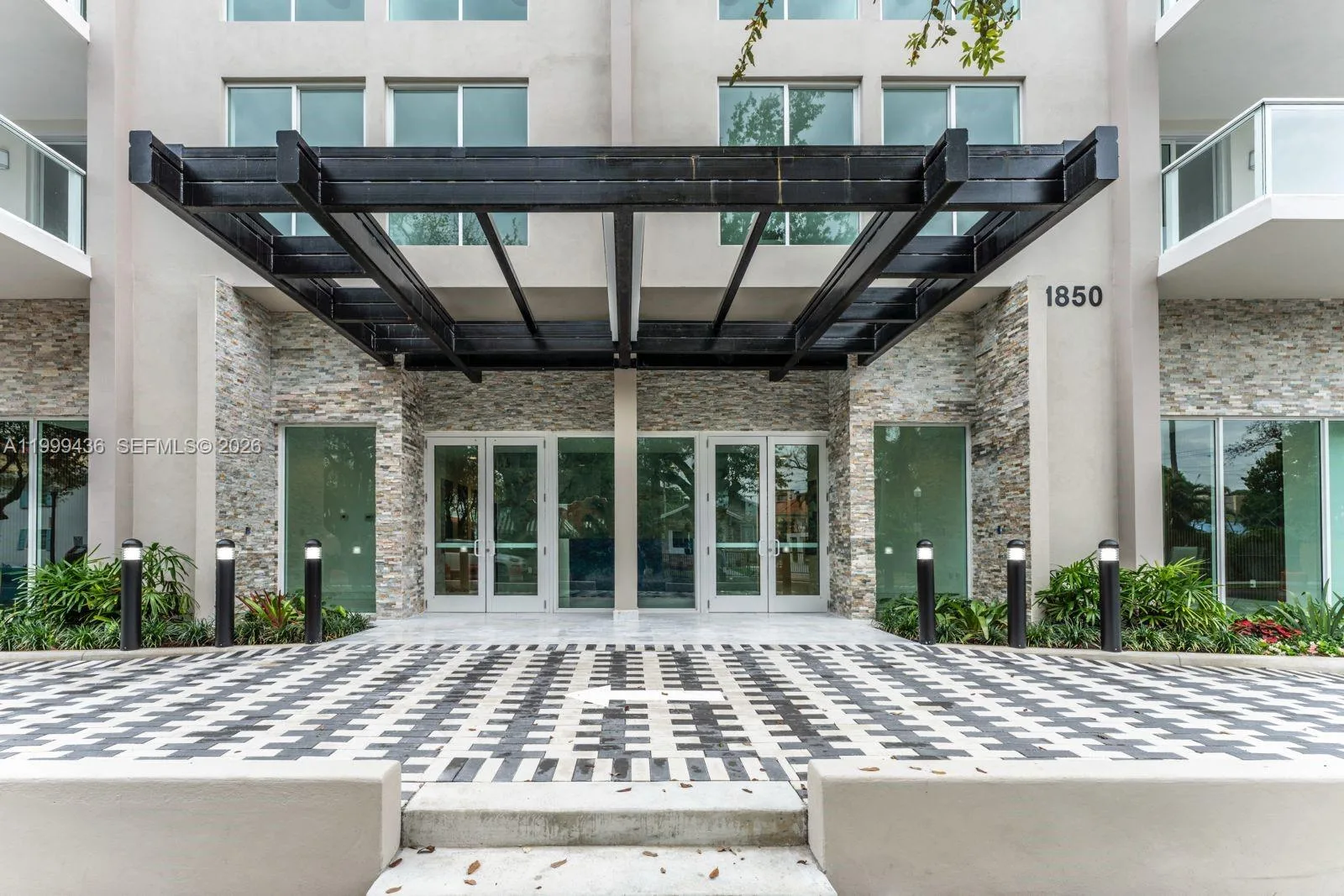 1850 Monroe St # 409, Hollywood, FL 33020