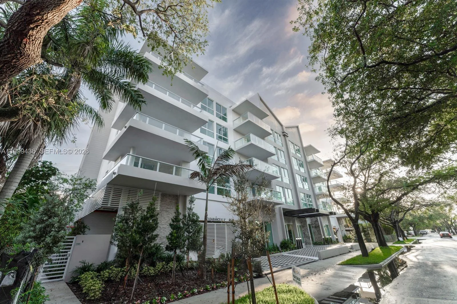 1850 Monroe St # 409, Hollywood, FL 33020 photo 2