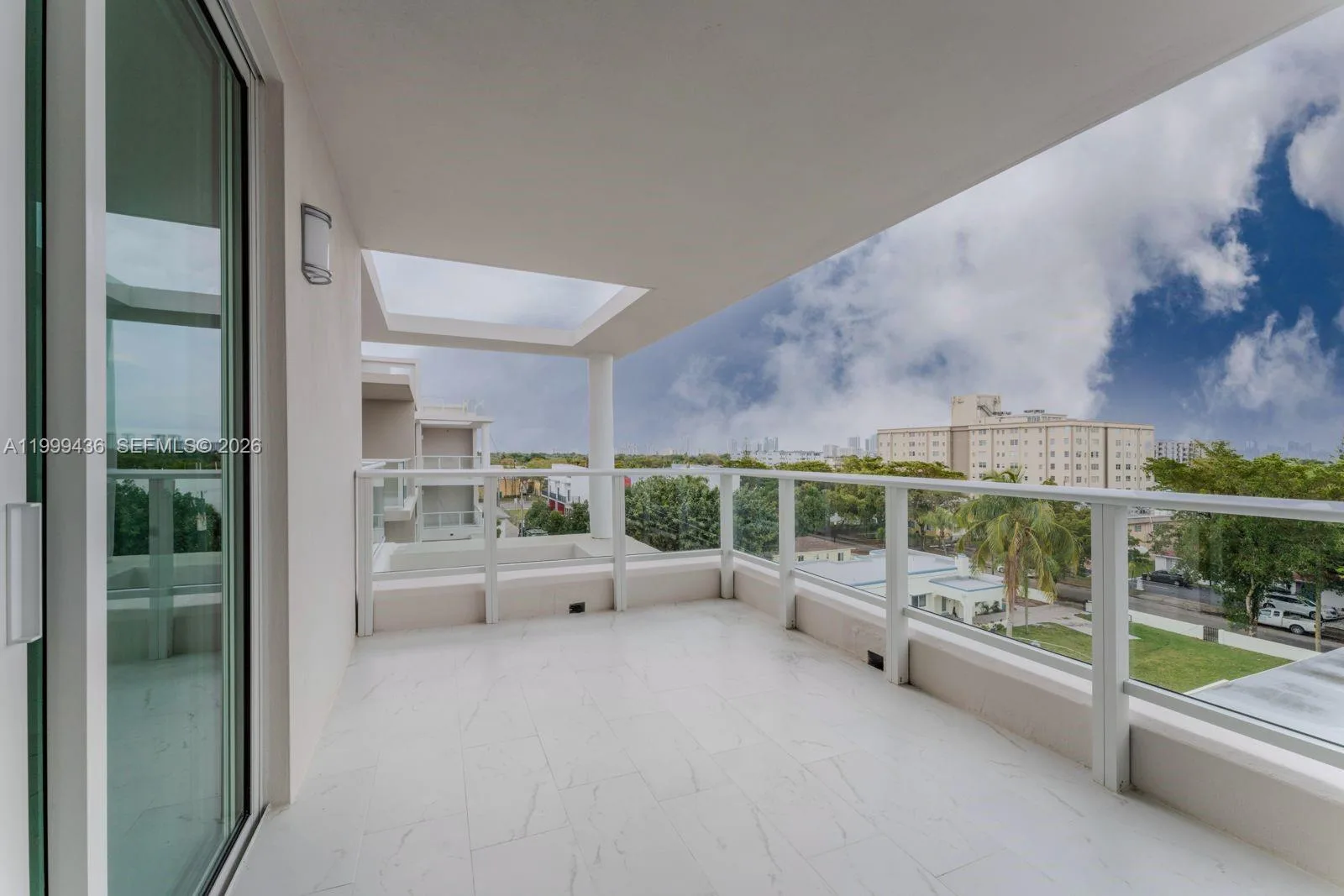 1850 Monroe St # 409, Hollywood, FL 33020 photo 9