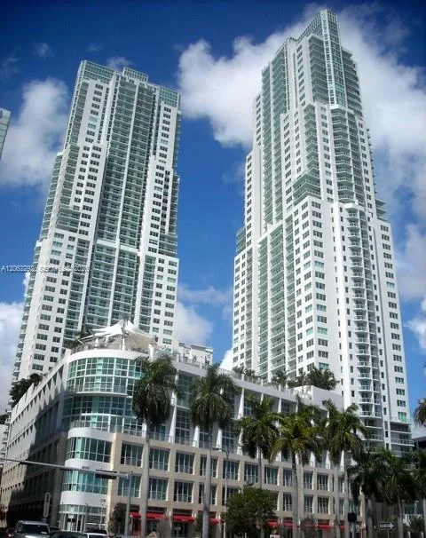 244 Biscayne Blvd # 303, Miami, FL 33132