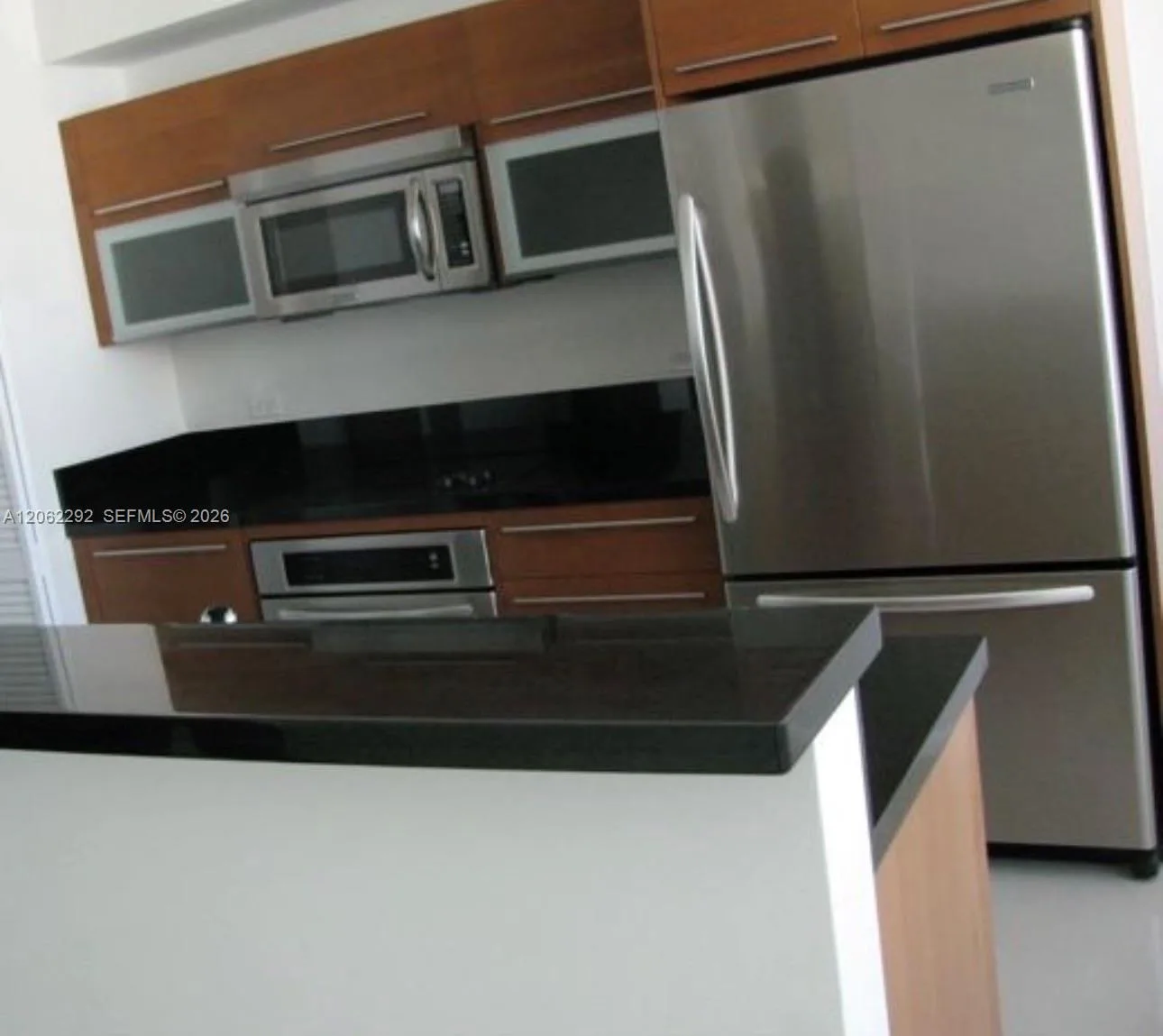 244 Biscayne Blvd # 303, Miami, FL 33132 photo 3
