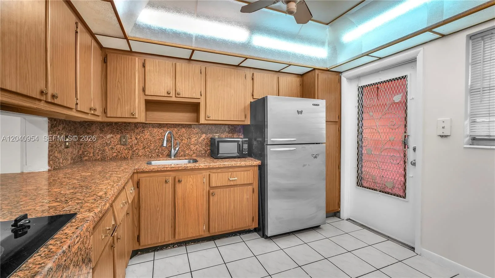 251 NE 187th St # 830, Miami, FL 33179 photo 3