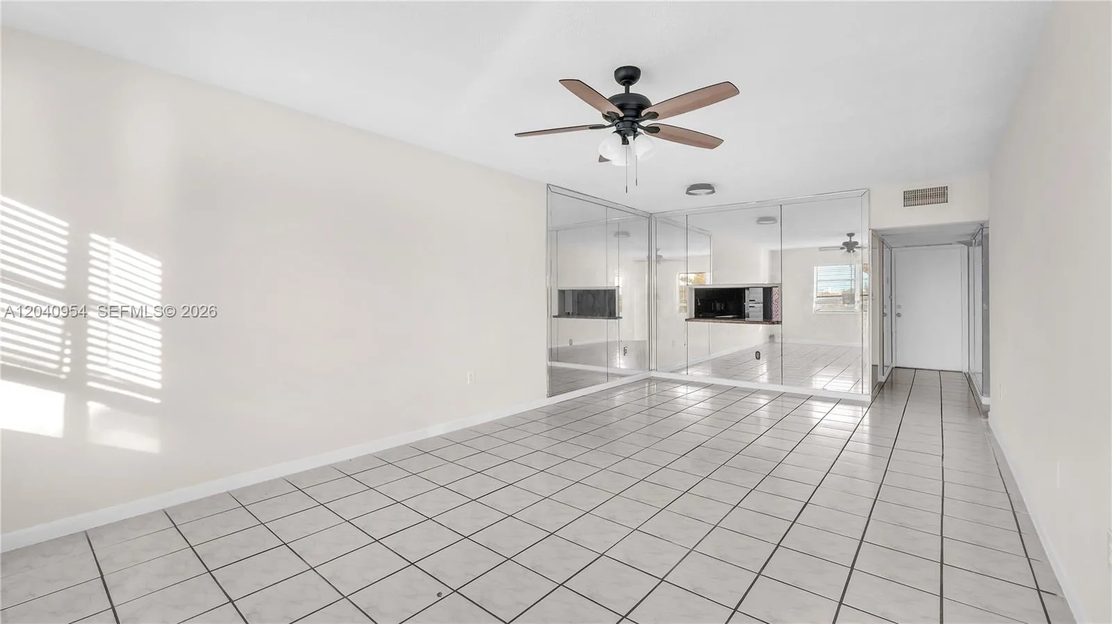 251 NE 187th St # 830, Miami, FL 33179 photo 6