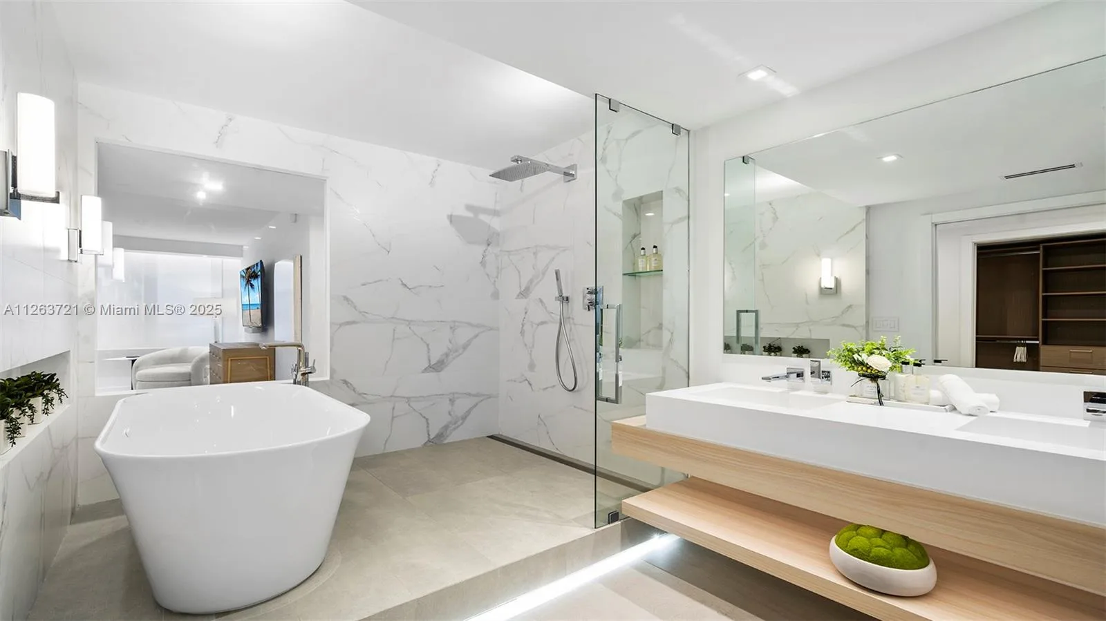 2301 Collins Ave # 641, Miami Beach, FL 33139 photo 5