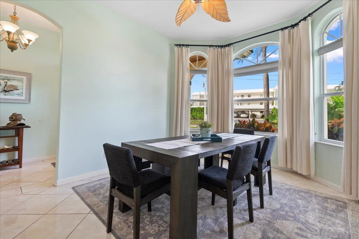 72 Waterway Road, Jupiter, FL 33469 photo 9