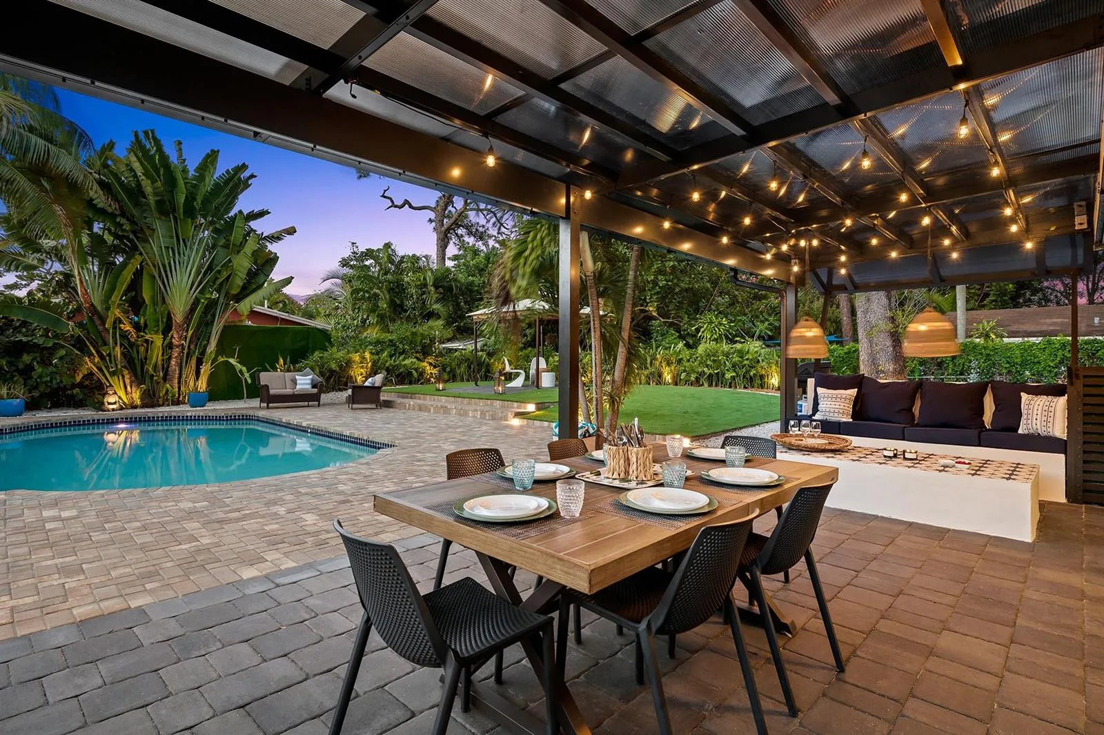 1813 SW 10th Court, Fort Lauderdale, FL 33312