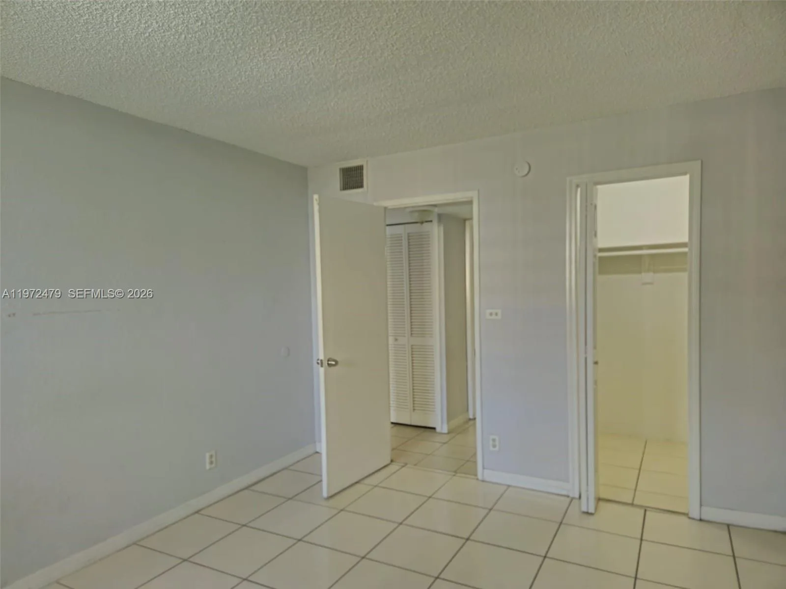 4550 NW 9th St # 704E, Miami, FL 33126 photo 5