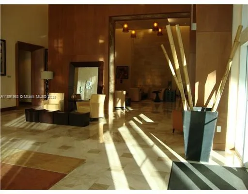 31 SE 5 ST # 1210, Miami, FL 33131 photo 3