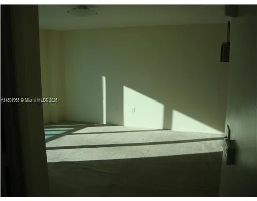 31 SE 5 ST # 1210, Miami, FL 33131 photo 5