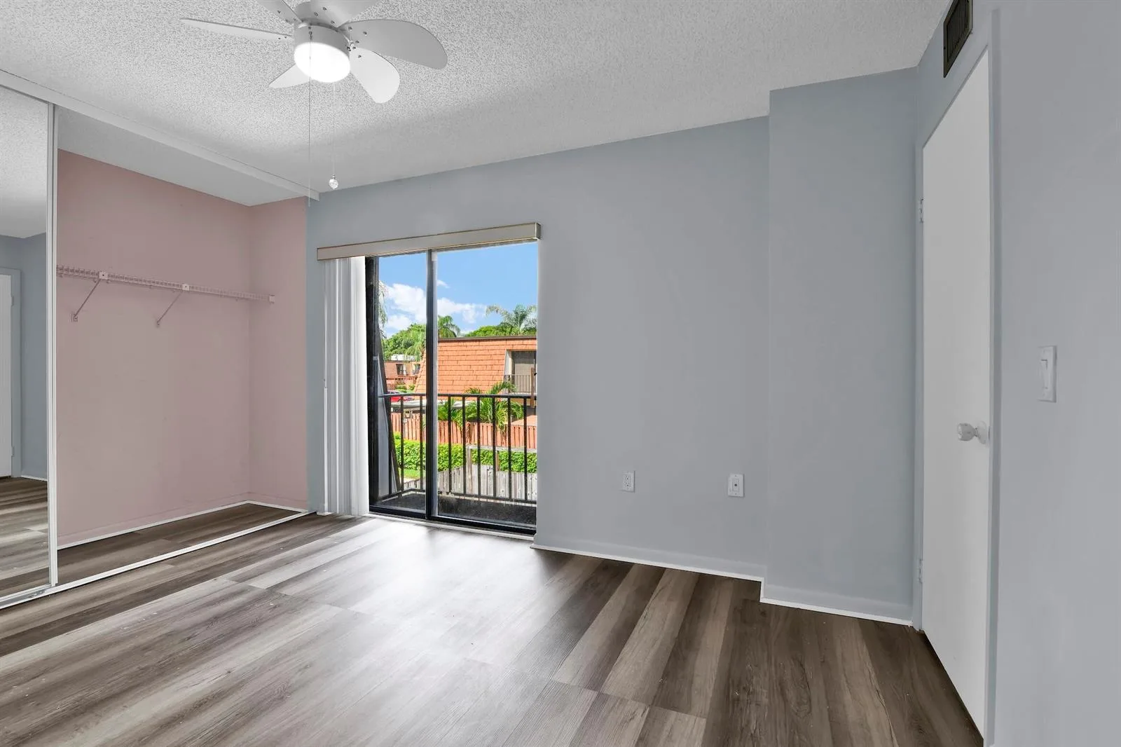 1821 18TH Lane, FL 33463 photo 12