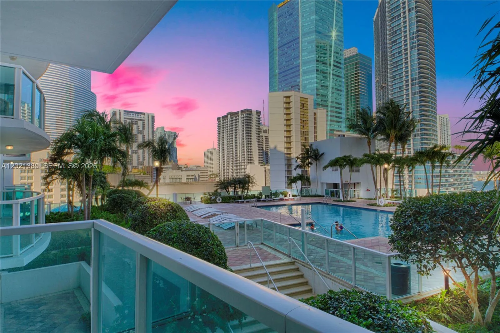 31 SE 5th St # 1208, Miami, FL 33131 photo 2