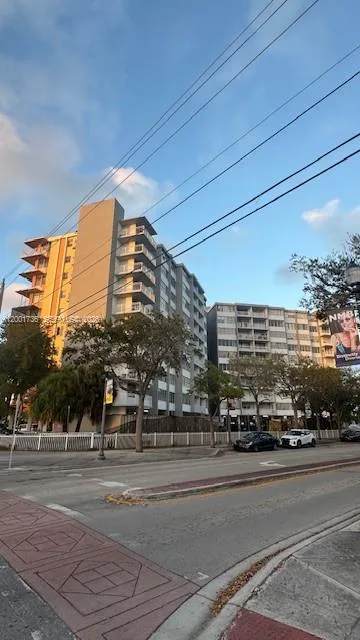 2025 NE 164th St # 616, North Miami Beach, FL 33162