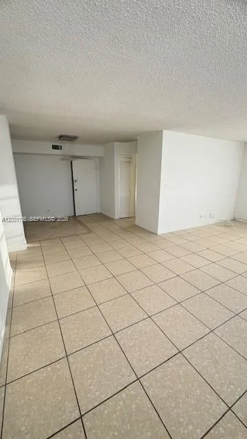 2025 NE 164th St # 616, North Miami Beach, FL 33162 photo 12