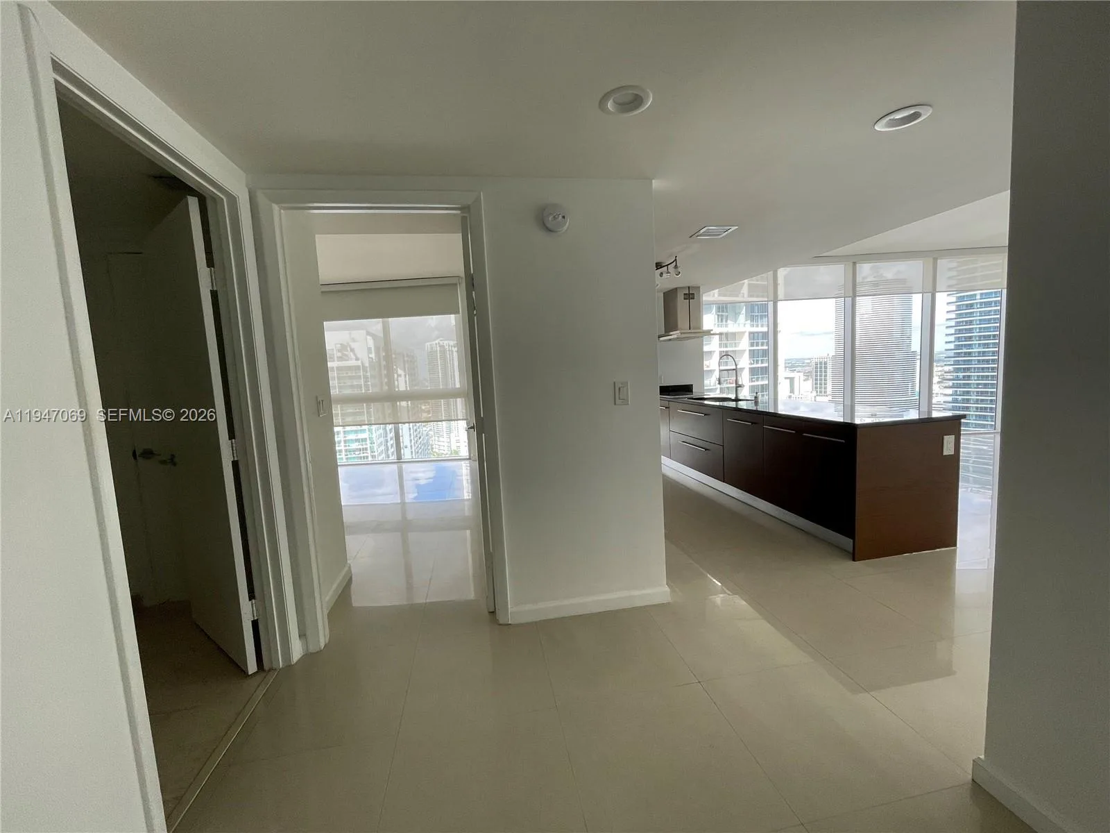 495 Brickell Ave # 3810, Miami, FL 33131