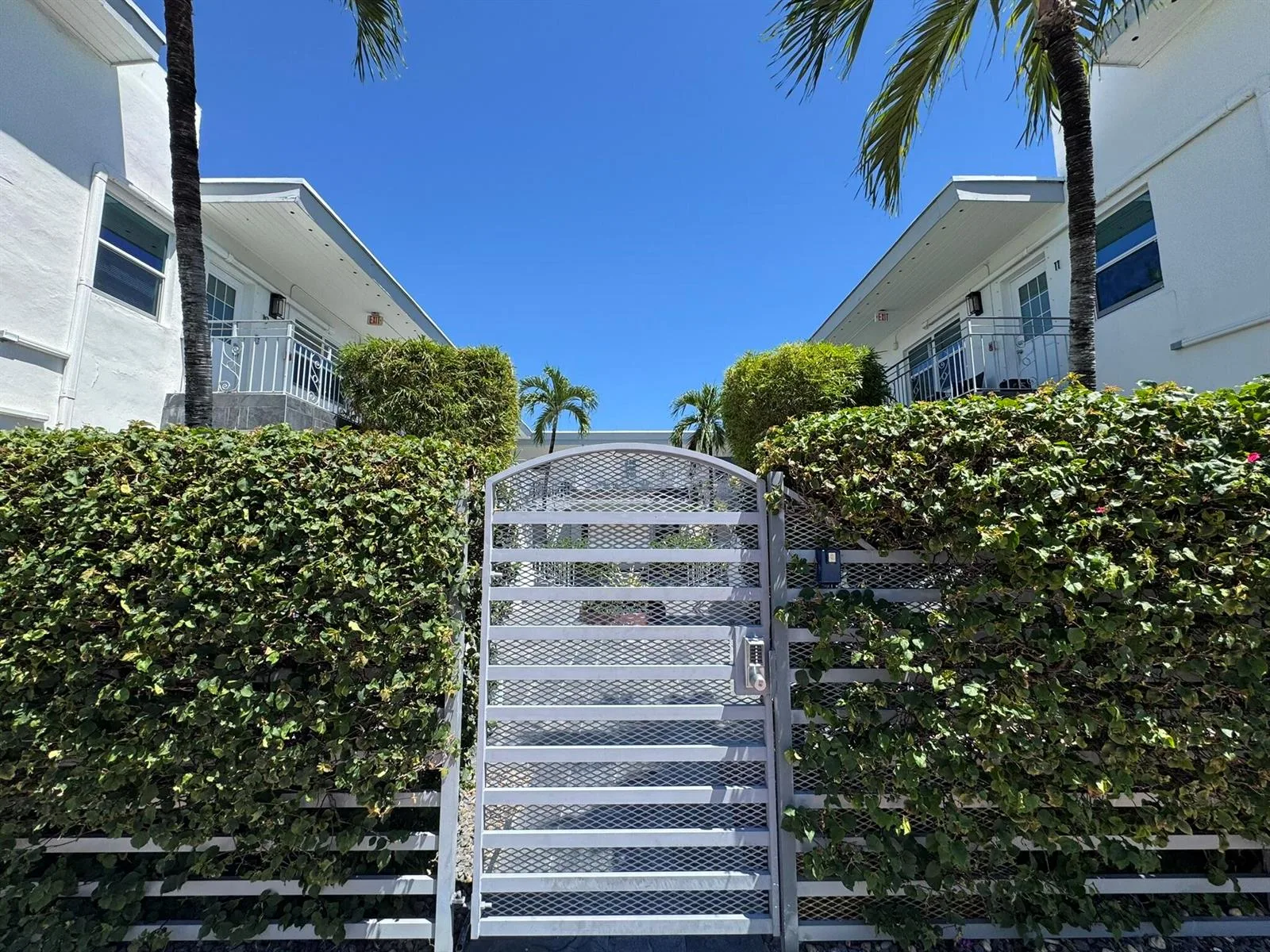 935 8th Street # 11, Miami Beach, FL 33139