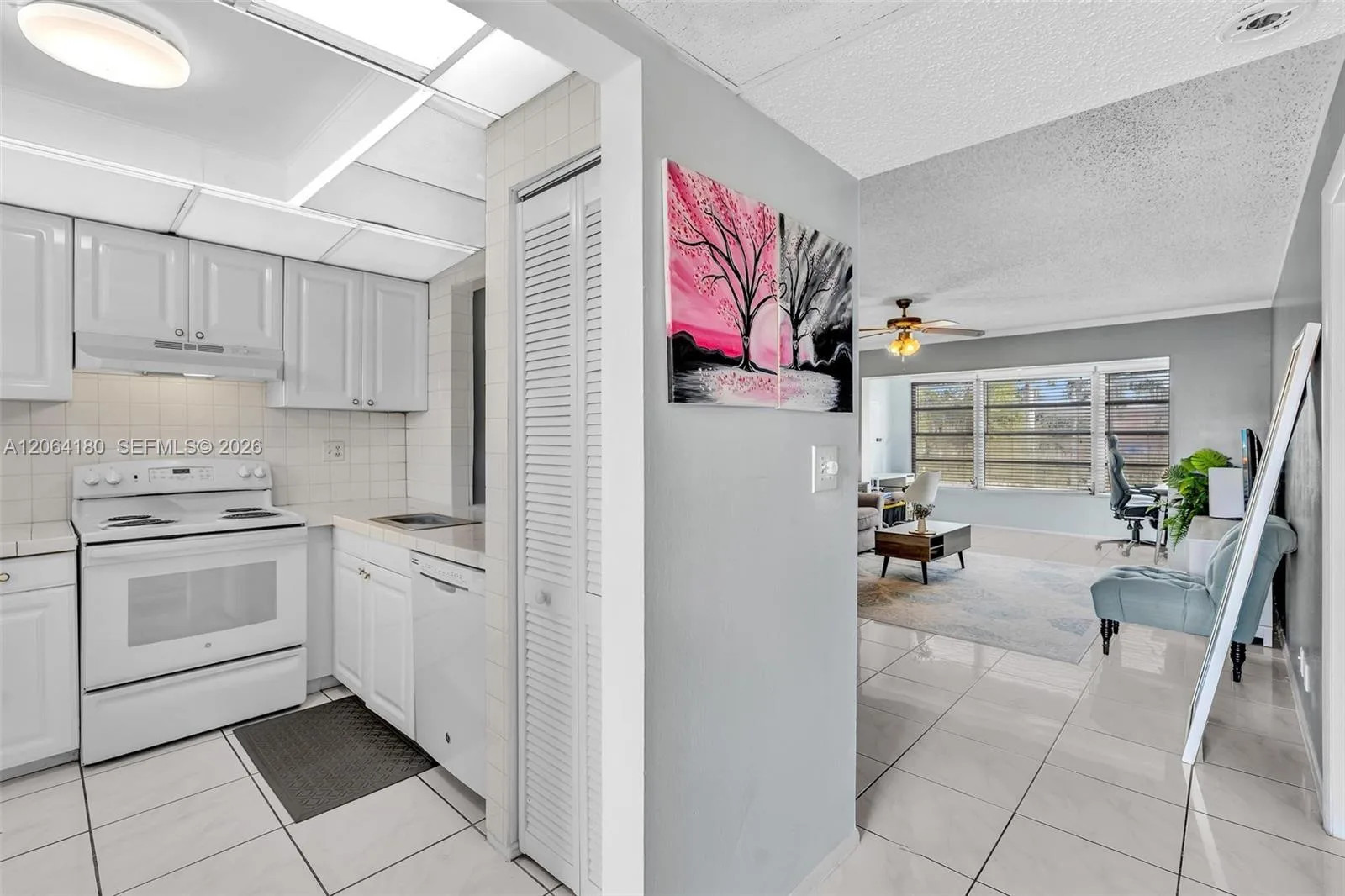 8852 W Mcnab Rd # 203, Tamarac, FL 33321 photo 4