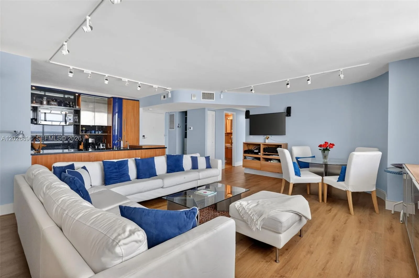7135 Collins Ave # 1124, Miami Beach, FL 33141 photo 13
