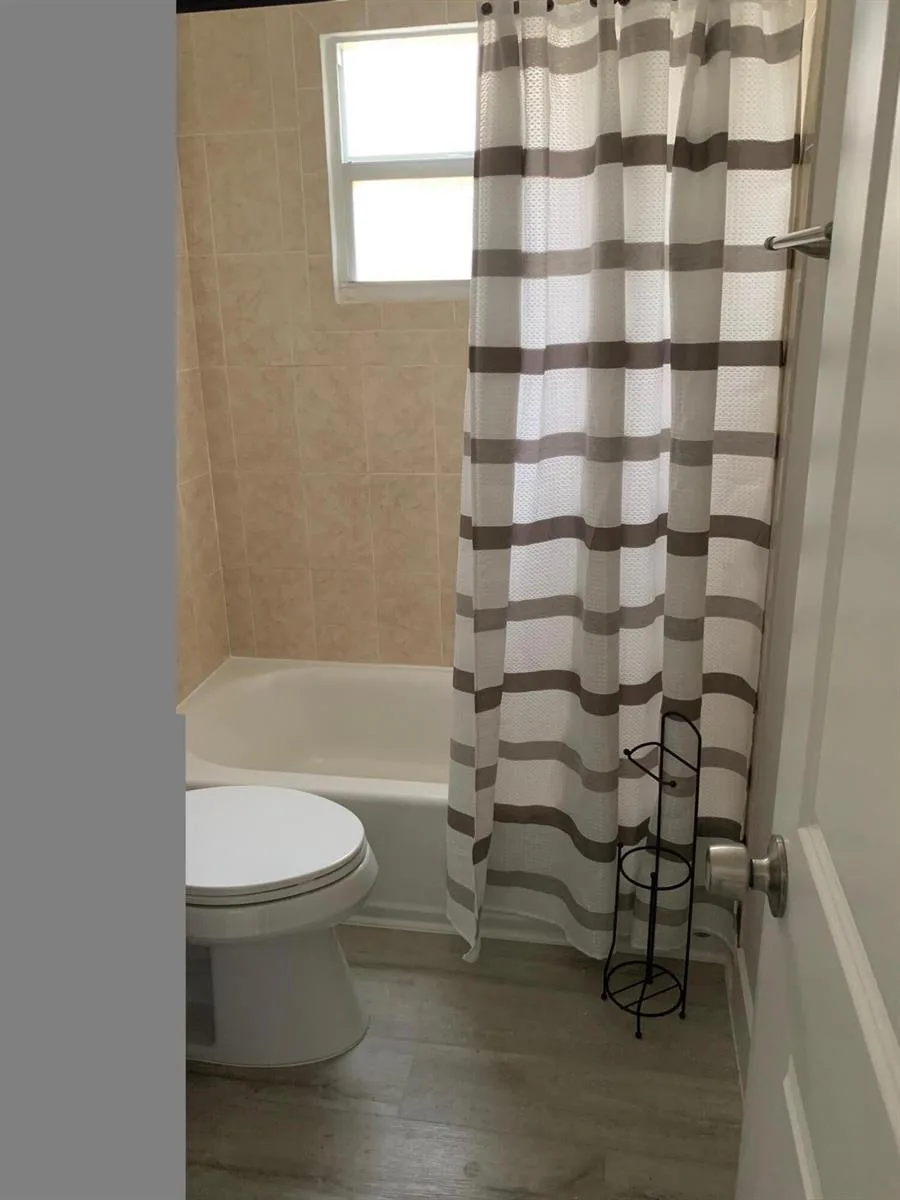 4220 NE Indian River Drive NE # Unit #5, Jensen Beach, FL 34957 photo 6