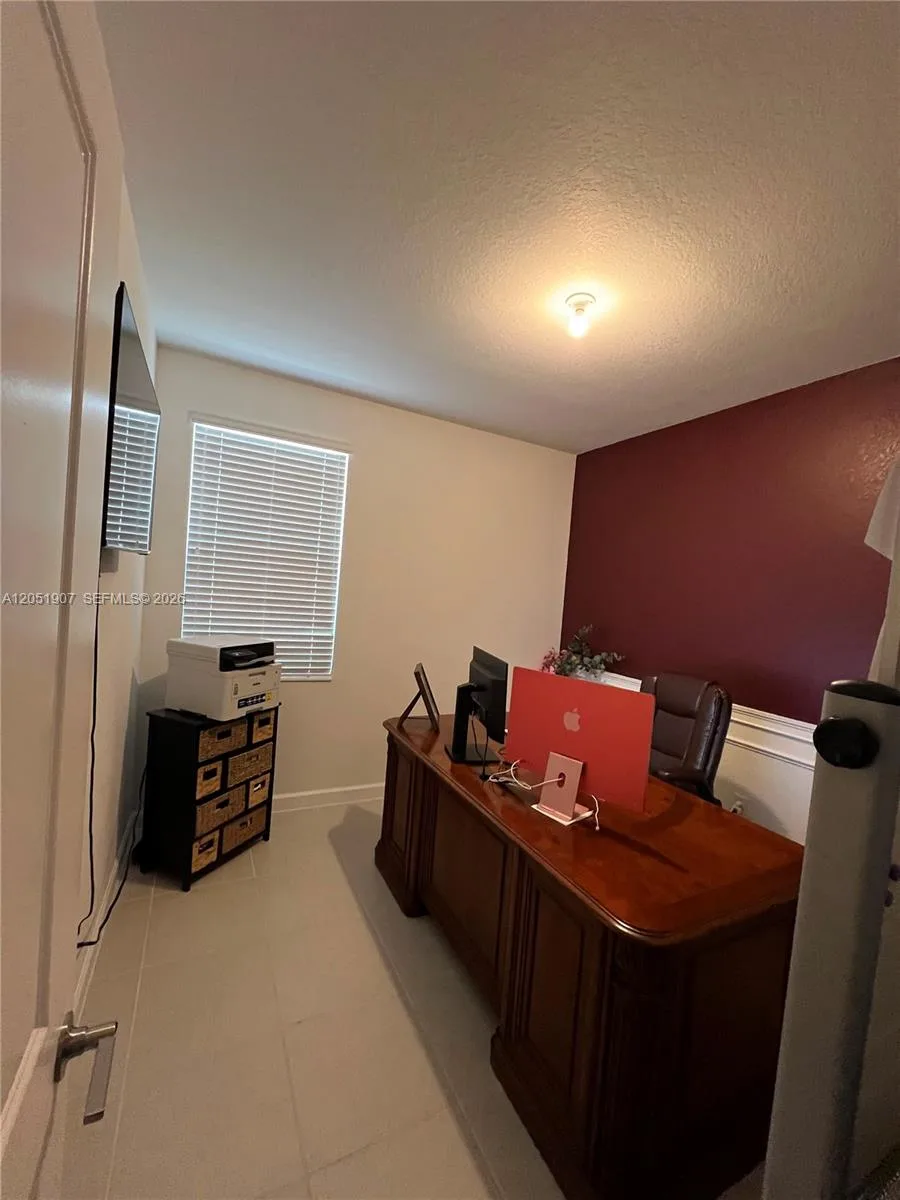 2523 SE 26th Ter, Homestead, FL 33035 photo 6