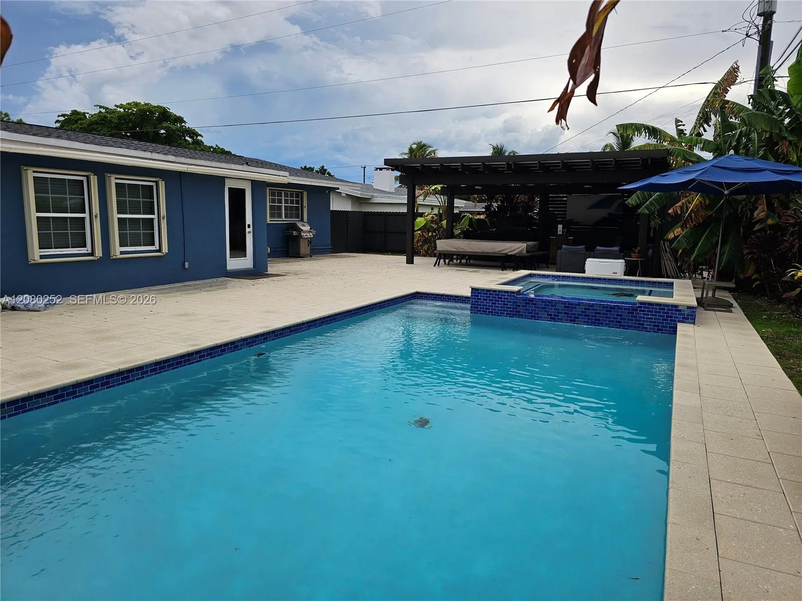 20700 Leeward Ln, Cutler Bay, FL 33189 photo 9