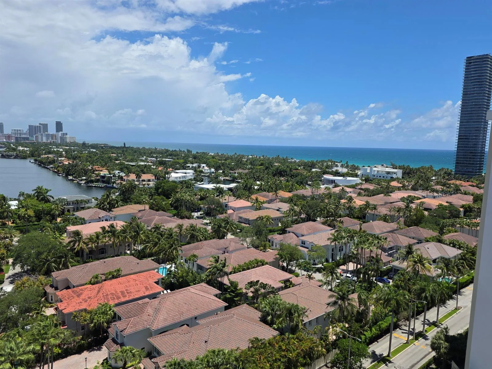 19390 Collins Avenue # 1622, Sunny Isles Beach, FL 33160