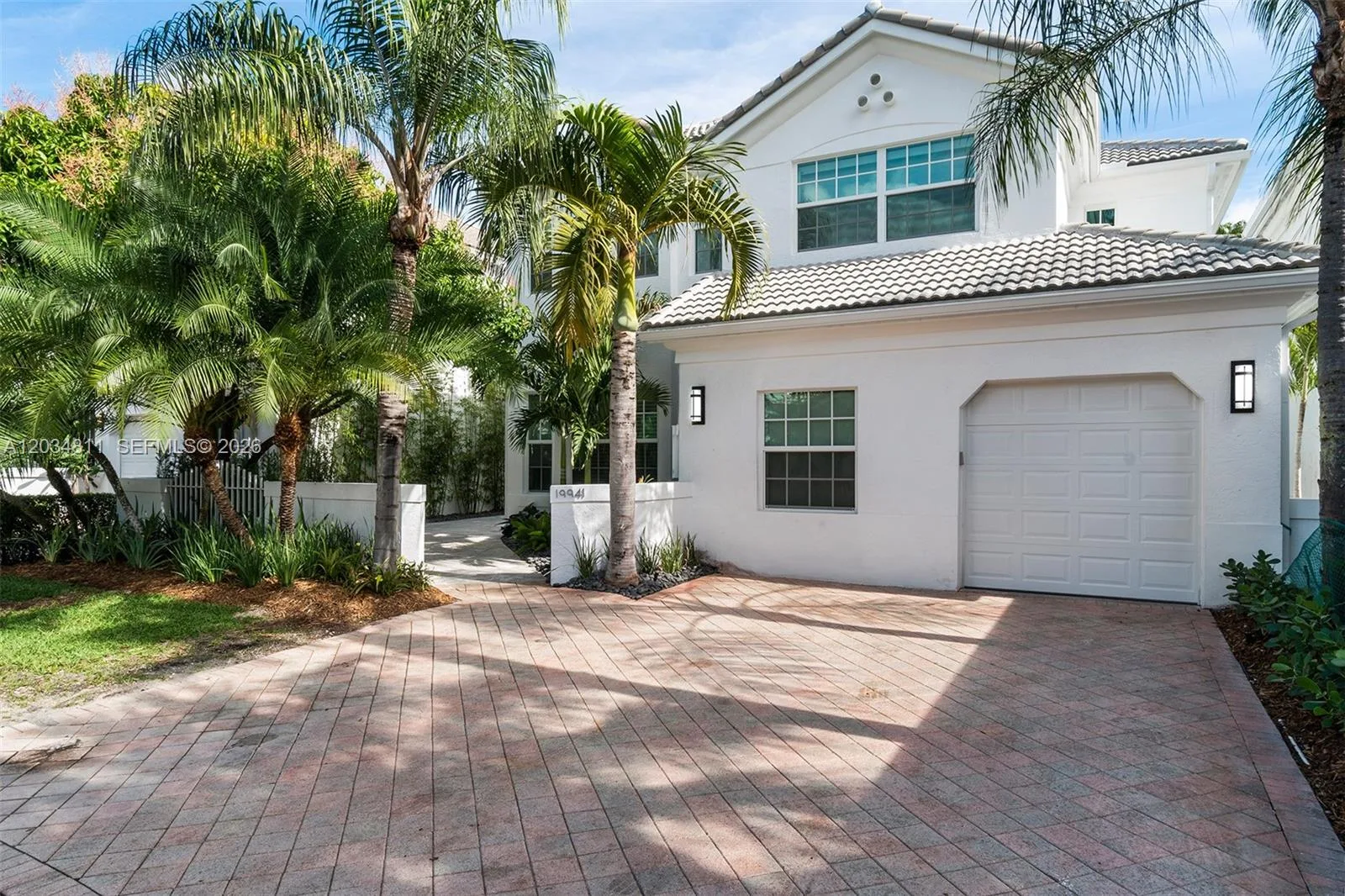 19941 NE 36th Pl, Aventura, FL 33180