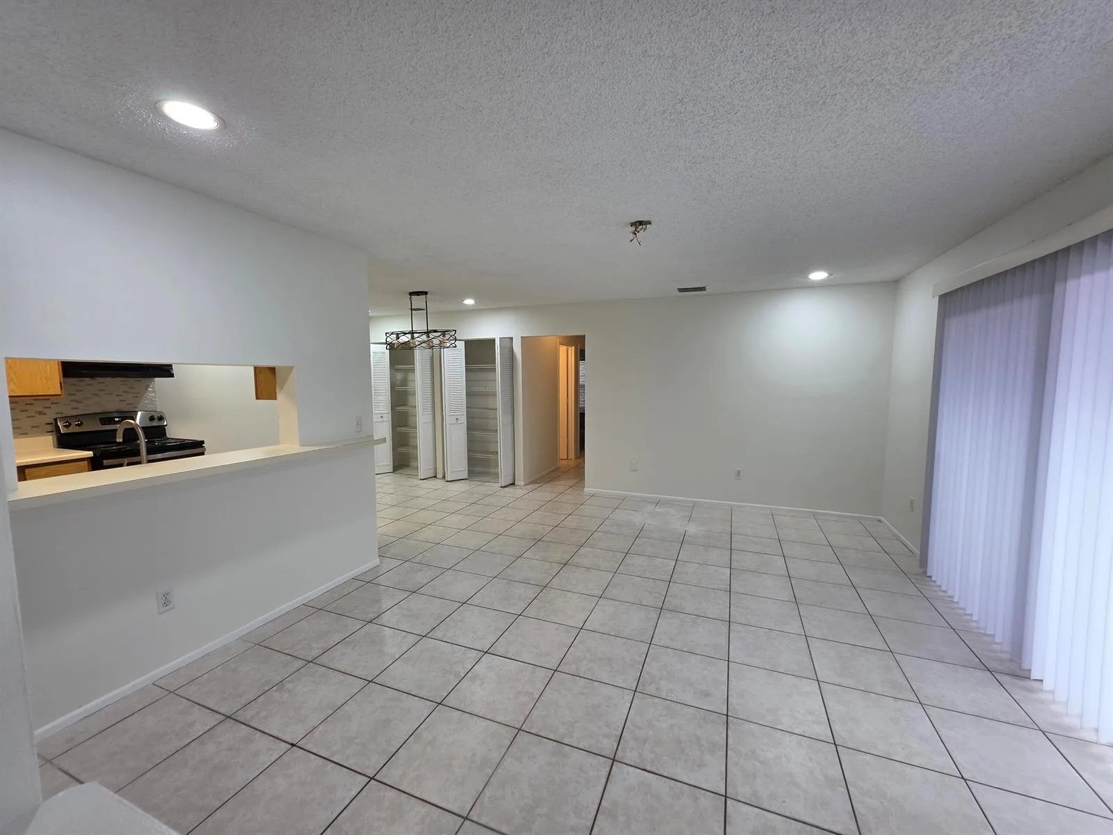4041 NW Cinnamon Tree Circle, Jensen Beach, FL 34957 photo 5
