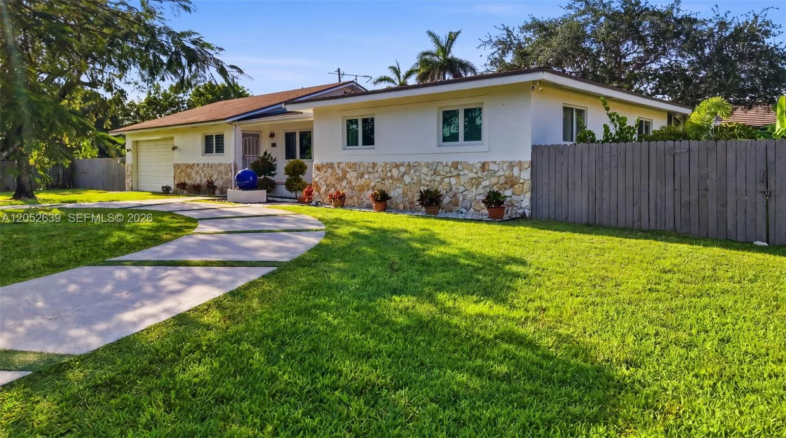 10795 SW 34th St # 1, Miami, FL 33165 photo 3