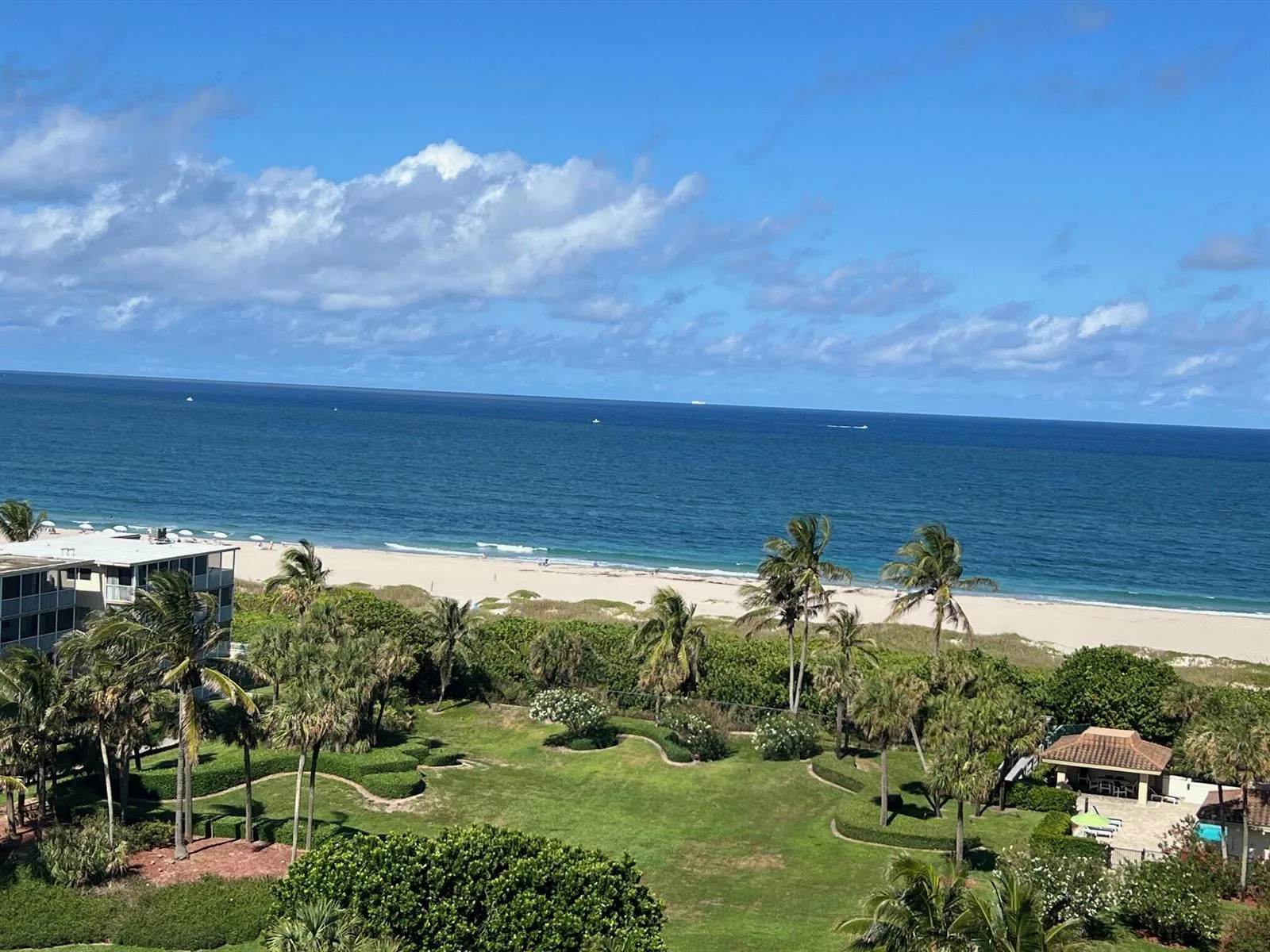 3400 N Ocean Drive # 905, Singer Island, FL 33404