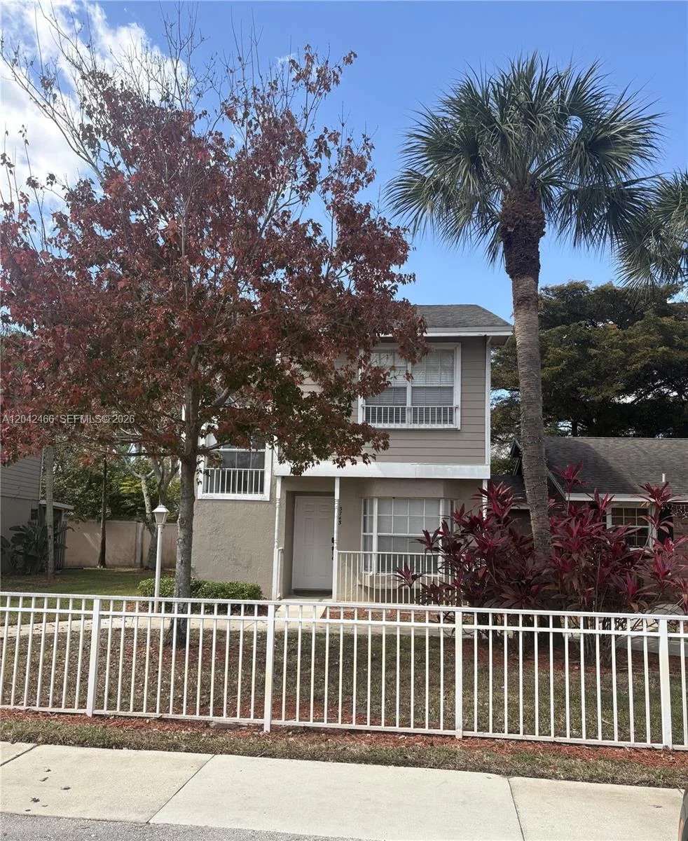 3743 NW 122nd Ter, Sunrise, FL 33323