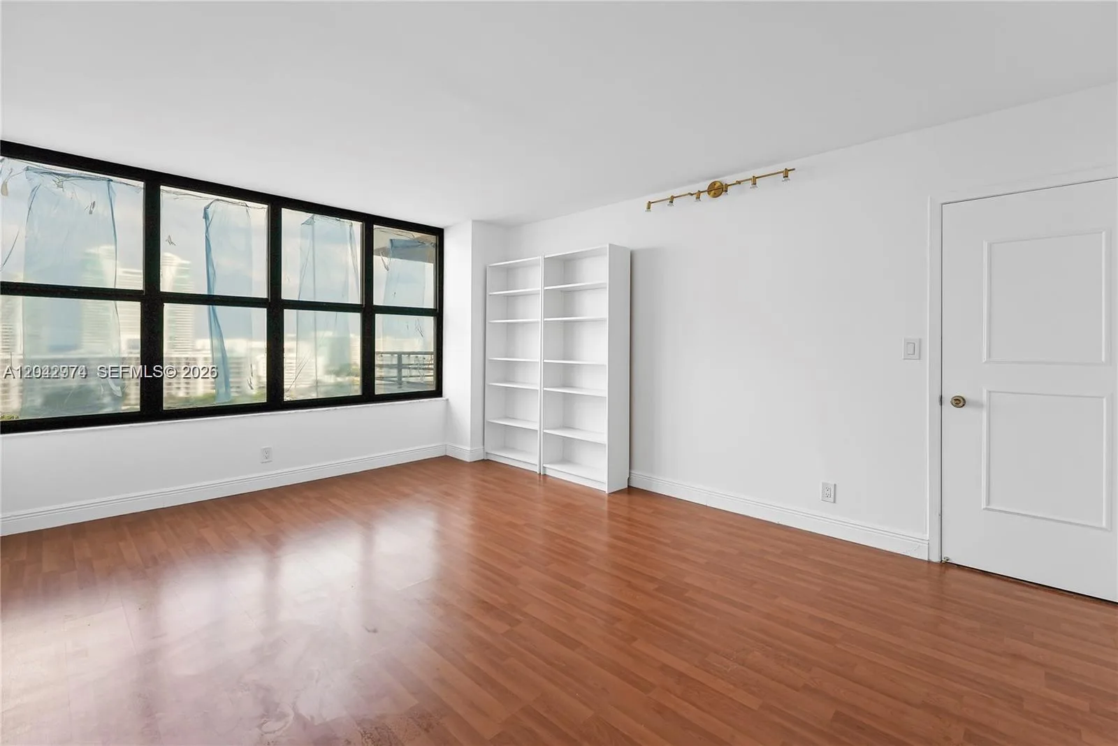 2500 Parkview Dr # 1503, Hallandale Beach, FL 33009 photo 11