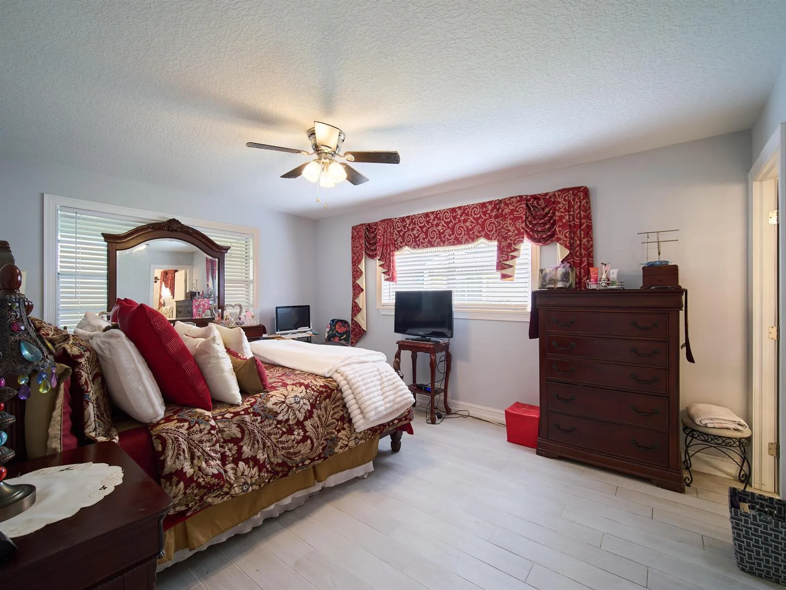 133 Lake Olive Drive, West Palm Beach, FL 33411 photo 13