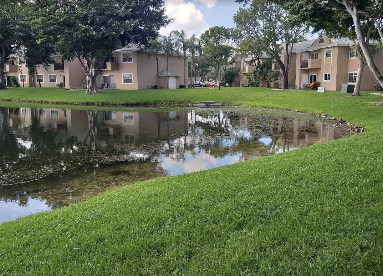 2121 NW 96TH Terrace # 14M, Pembroke Pines, FL 33024 — zdjęcie 3