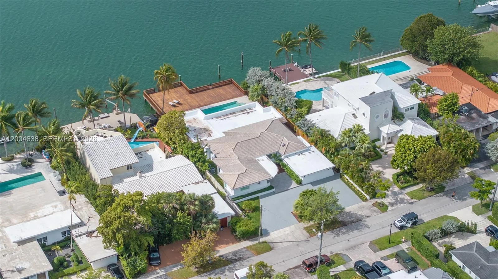 1690 Daytonia Rd, Miami Beach, FL 33141 photo 13