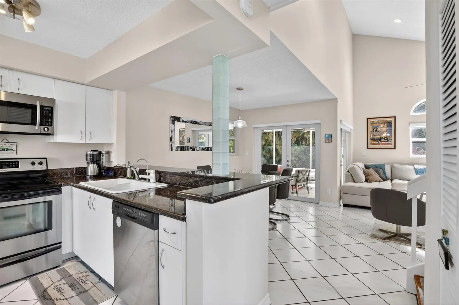 1306 SE 5th Court, Dania Beach, FL 33004 photo 13