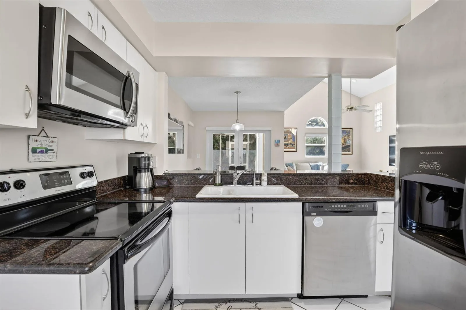 1306 SE 5th Court, Dania Beach, FL 33004 photo 9