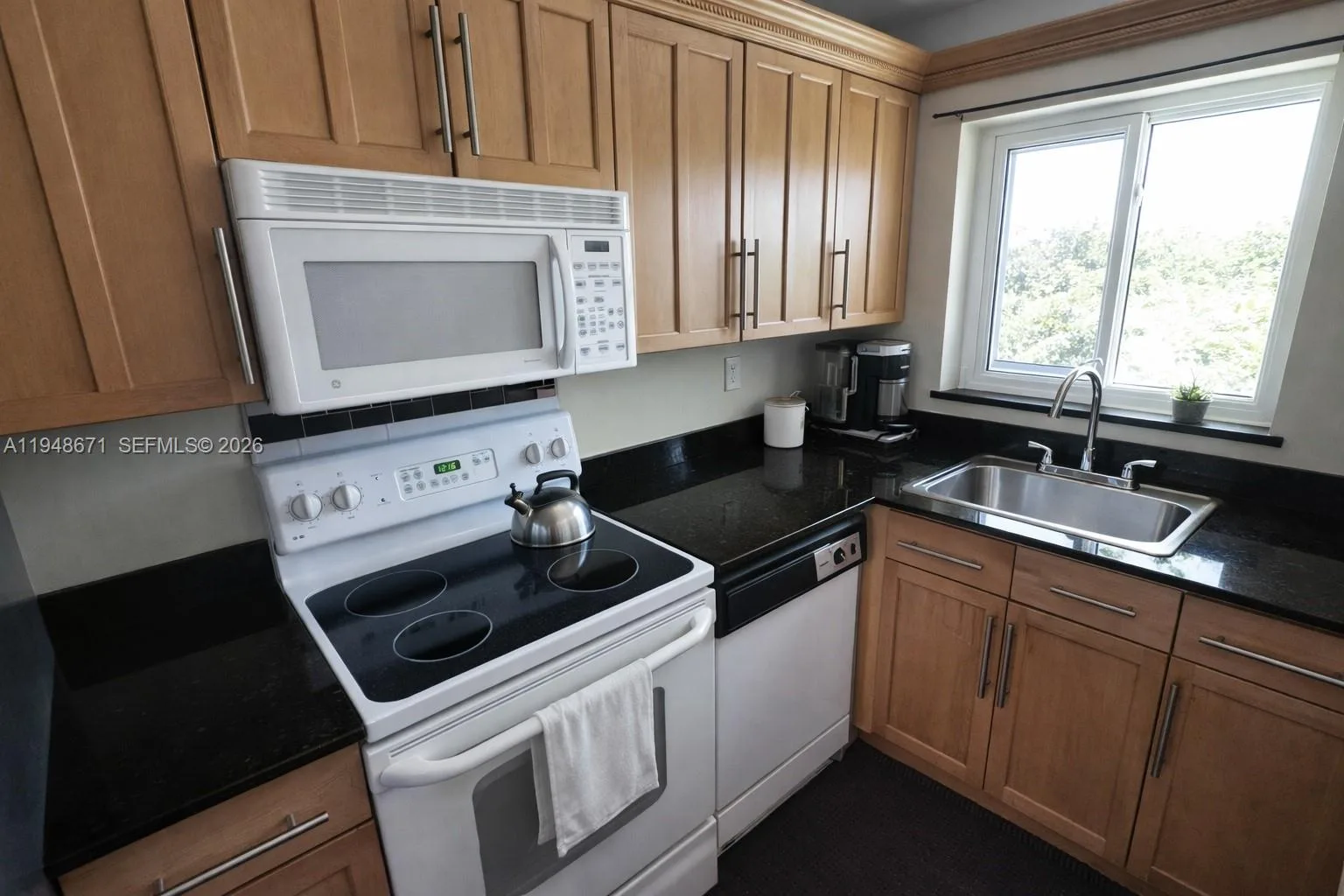 1965 SE 5th Ct # 203, Pompano Beach, FL 33060 photo 12