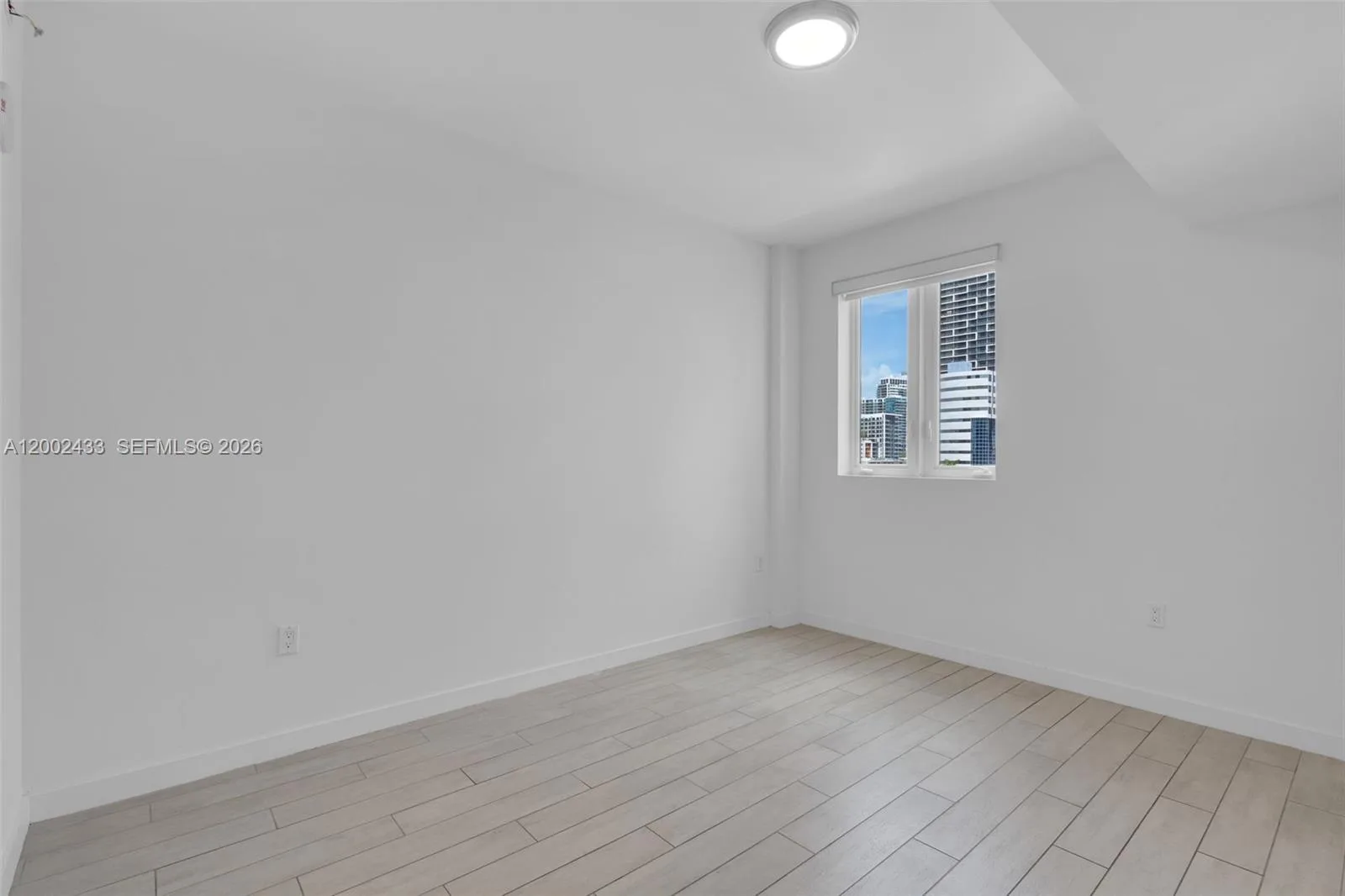 321 NE 26th St # 605, Miami, FL 33137 photo 11