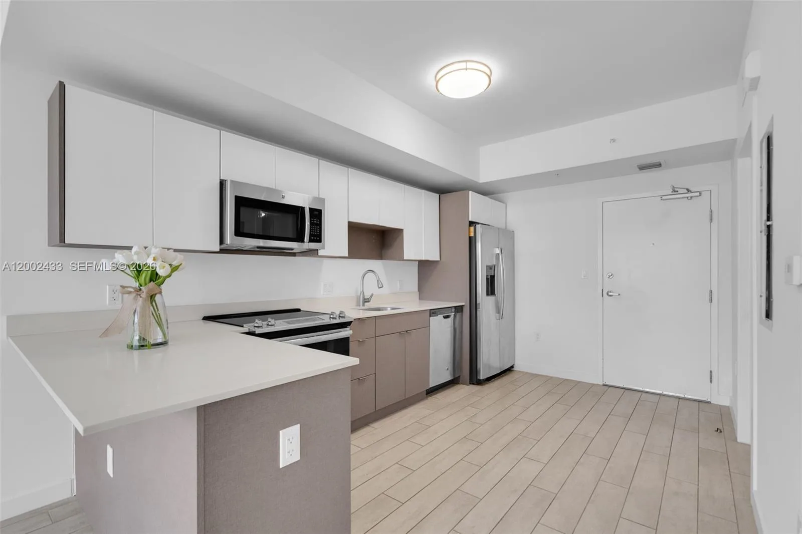 321 NE 26th St # 605, Miami, FL 33137 photo 6