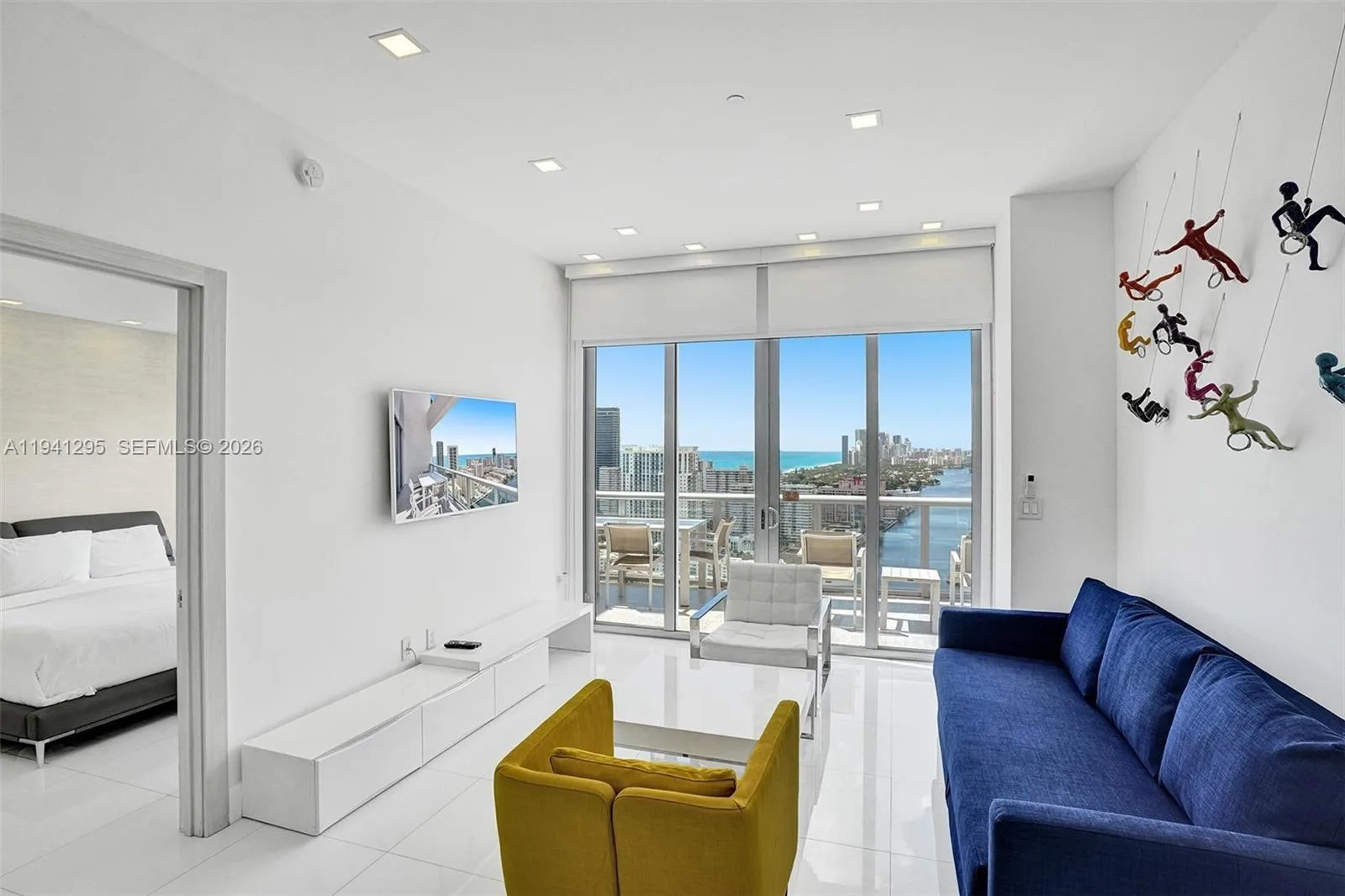2600 E Hallandale Beach Blvd # T3303, Hallandale Beach, FL 33009